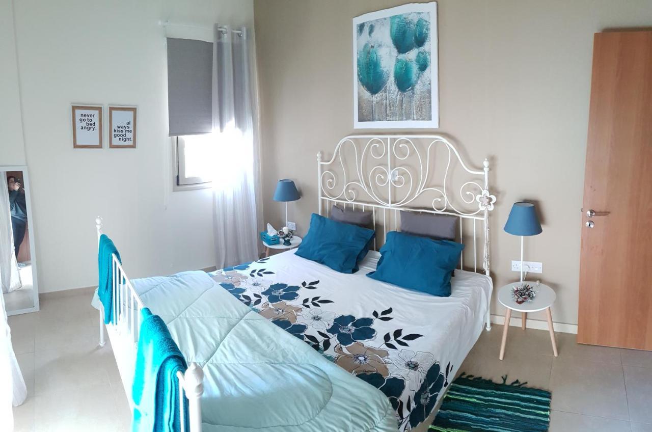 Kerynia Apartments Пафос Экстерьер фото
